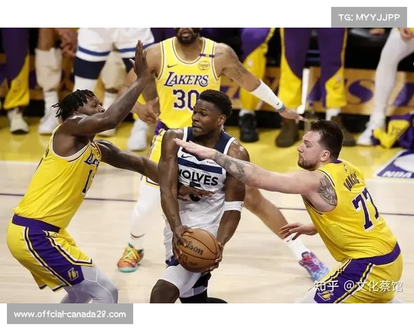 森林狼紧追湖人，西部第五争夺日趋激烈