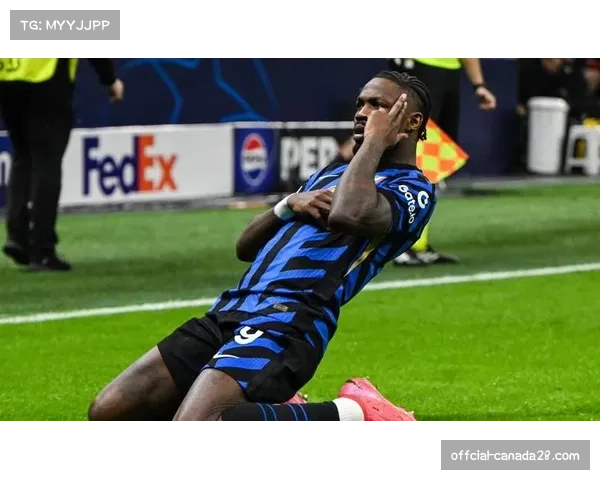 国际米兰5-2大胜罗马终结三轮不胜,劳塔罗复出梅开二度领跑射手榜 国际米兰5-2大胜罗马终结三轮不胜,劳塔罗复出梅开二度领跑射手榜